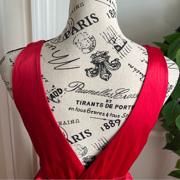 Forever 21 Bow Back Sleeveless Tulle Lined Satin Dress Red Sz M - Picture 10 of 16